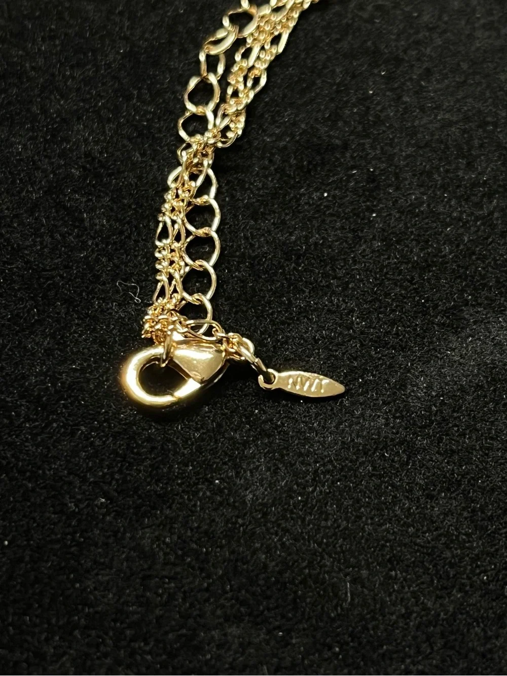 Avon Faux Pearl Rhinestone Floral Pendant Necklace